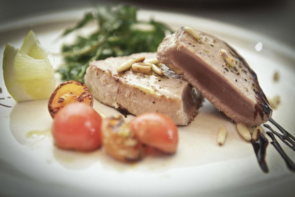 Abas Ristorante Pizzeria Affittacamere Ales 외부 사진